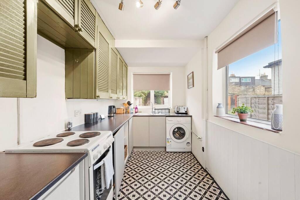 Aesthetic Cambridge Cottage Sleeps 5! Esterno foto